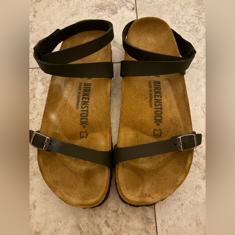 Birkenstock Daloa Black Ankle Strap Sandals - Picture 3 of 9